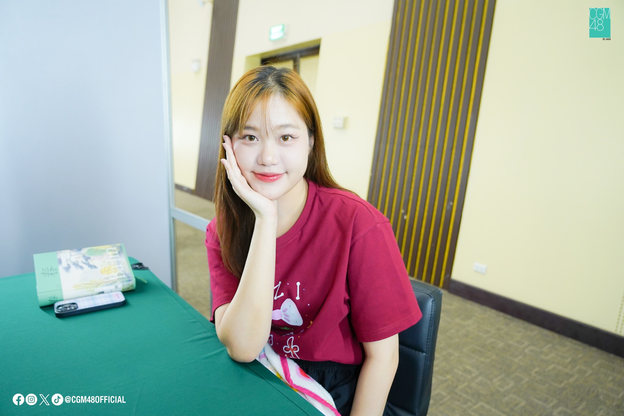 Emma CGM48 Handshake Events